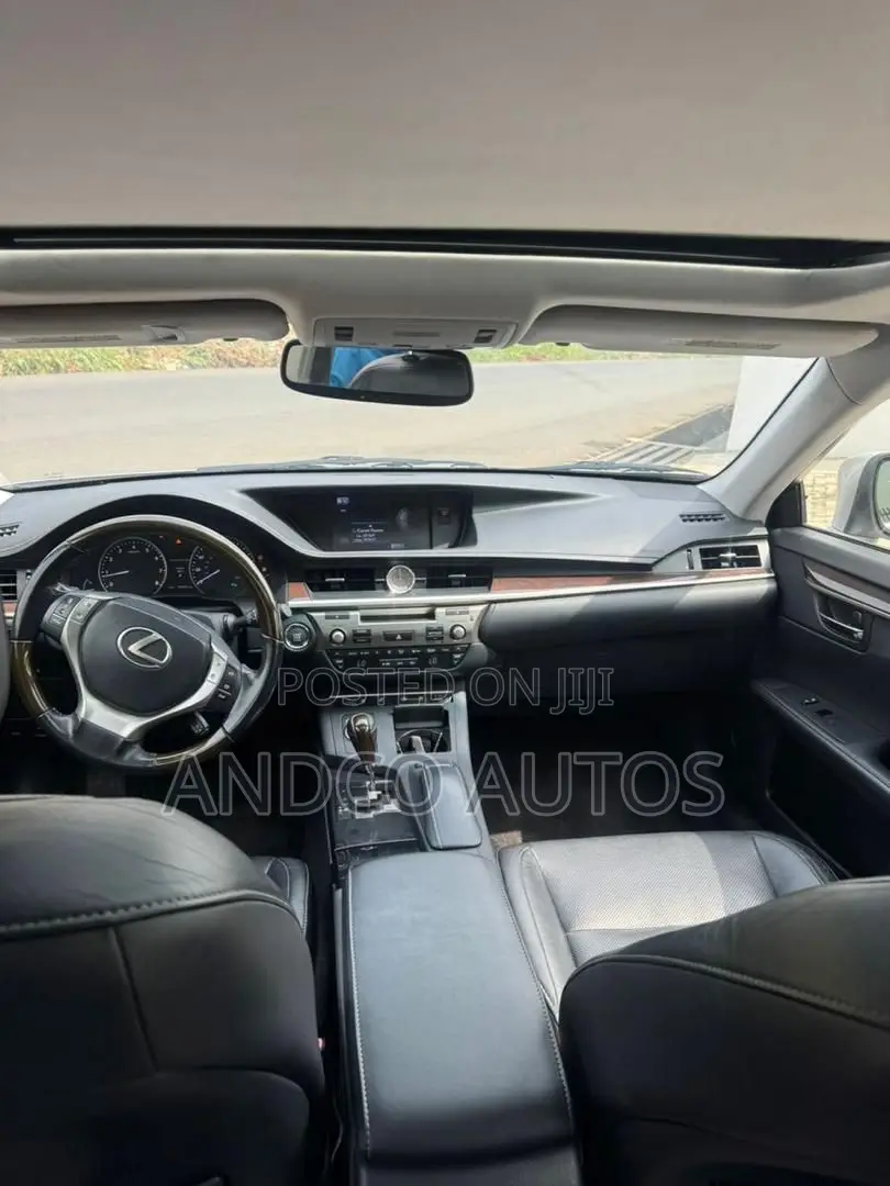 Lexus ES 2014 Silver