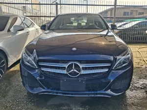 Mercedes-Benz C300 2016 Blue