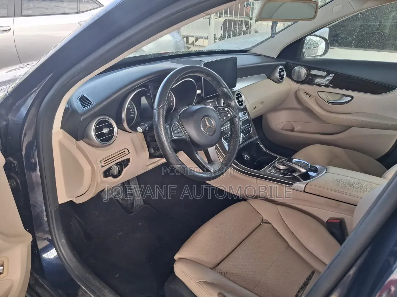Mercedes-Benz C300 2016 Blue