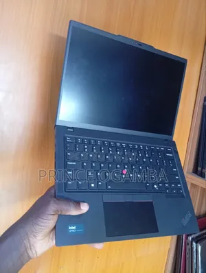 Laptop Lenovo ThinkPad T14 G4 16GB Intel Core Ultra 7 SSD 512GB