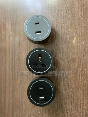 Track Sockets USB Type C Ports