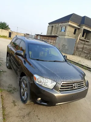 Toyota Highlander 2011 Gray