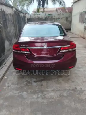 Honda Civic 2014 Maroon
