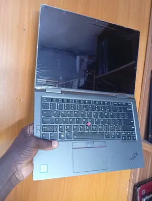 Laptop Lenovo ThinkPad X1 Yoga 1GB Intel Core i5 SSD 256GB