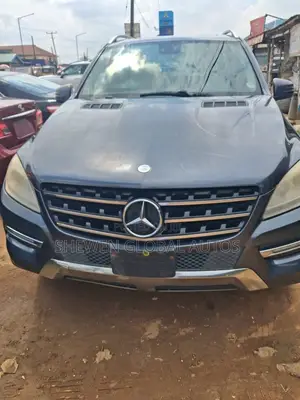 Mercedes-Benz M Class ML 350 4Matic 2012 Gray