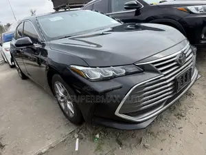 Toyota Avalon XLE 2020 Black