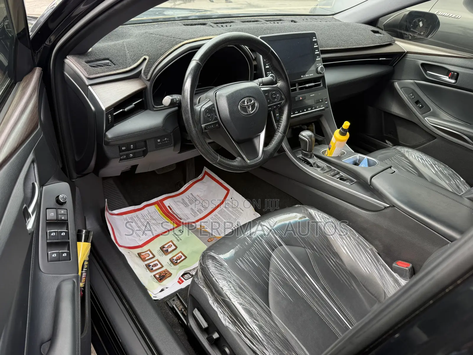 Toyota Avalon XLE 2020 Black