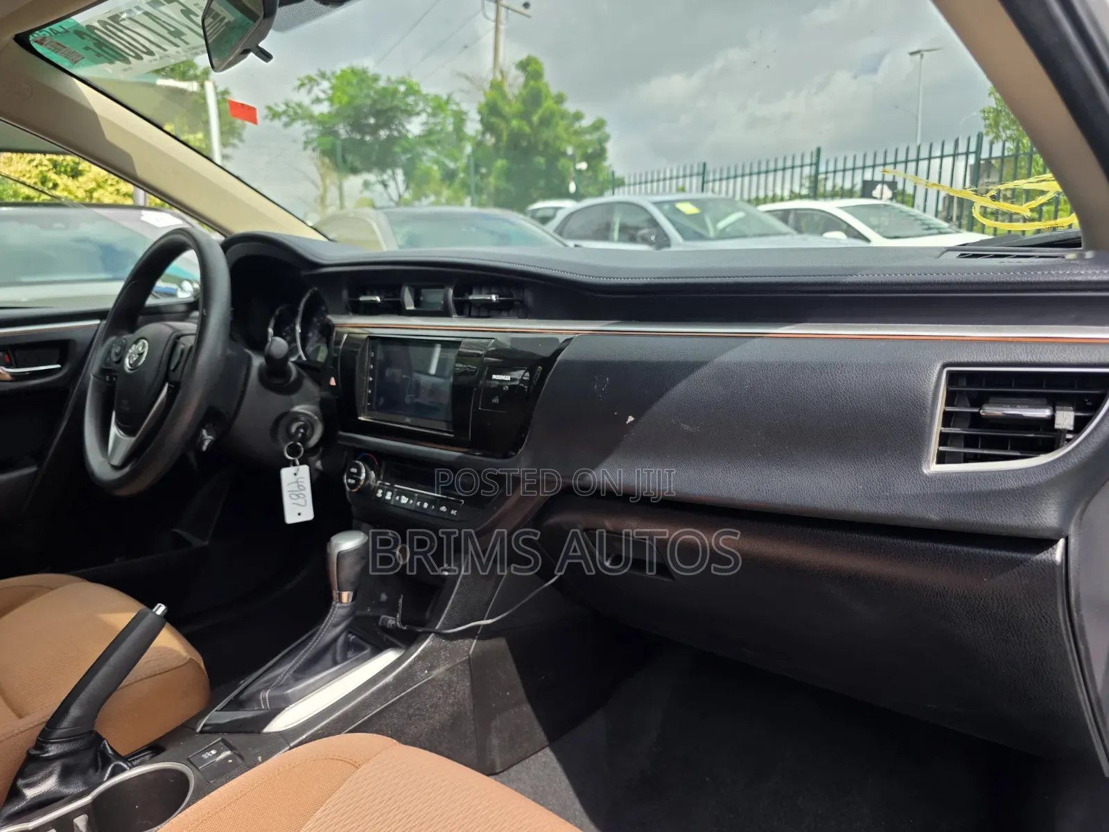 Toyota Corolla 2015 White