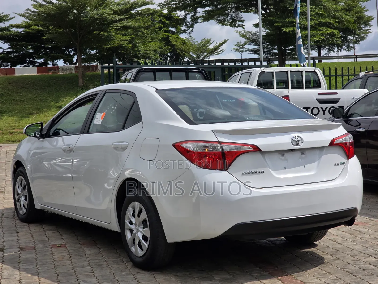 Toyota Corolla 2015 White