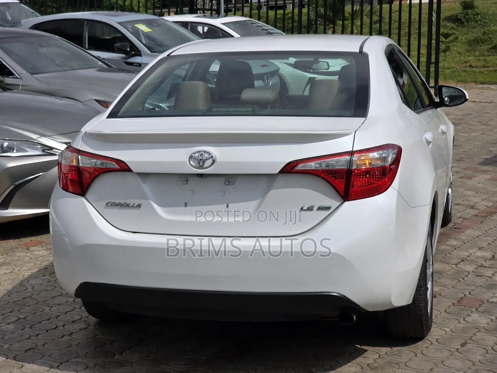Toyota Corolla 2015 White