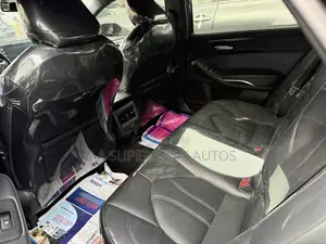 Toyota Avalon XLE 2020 Black