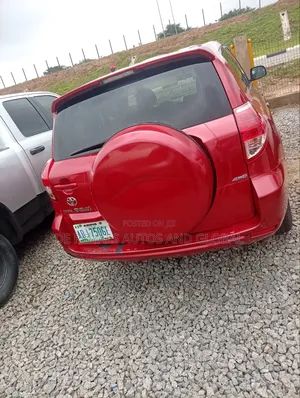 Toyota RAV4 V6 4x4 2007 Red