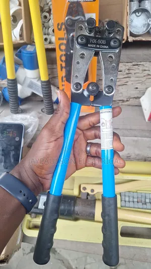 Heavy-Duty Wire Crimper