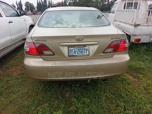Lexus ES 2004 Gold