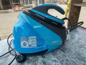 Morphy Richards Iron