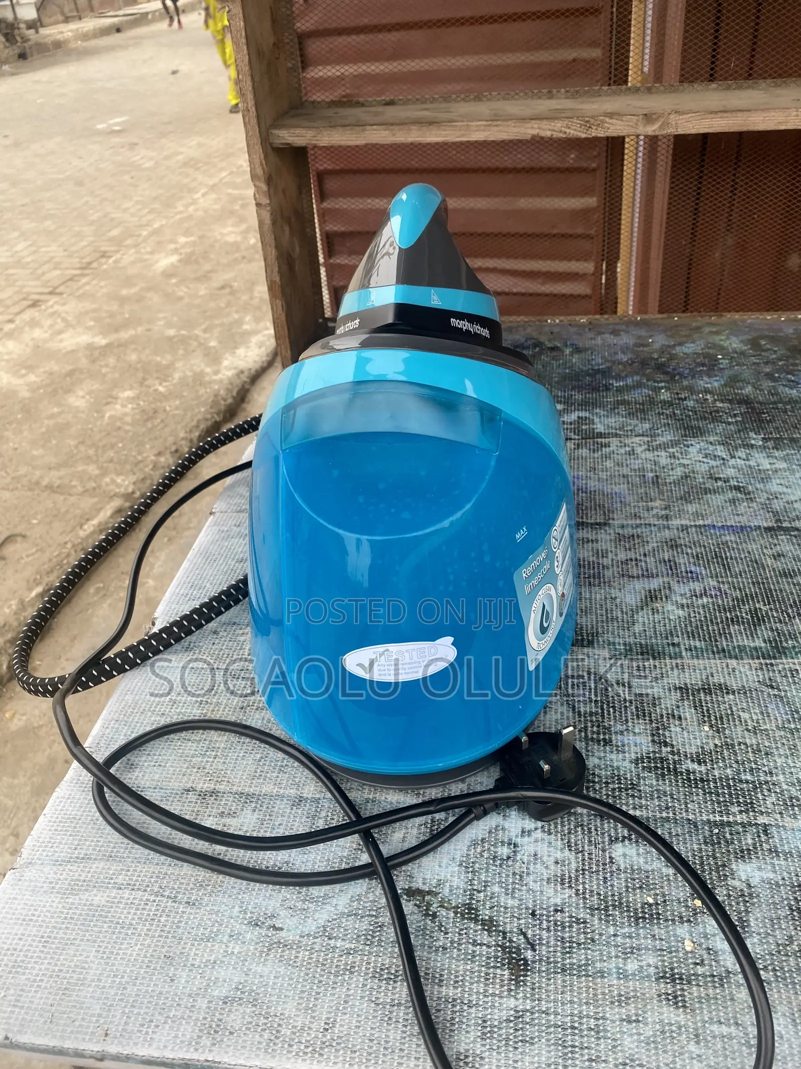 Morphy Richards Iron