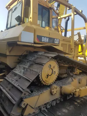 Cat D6h Bulldozer