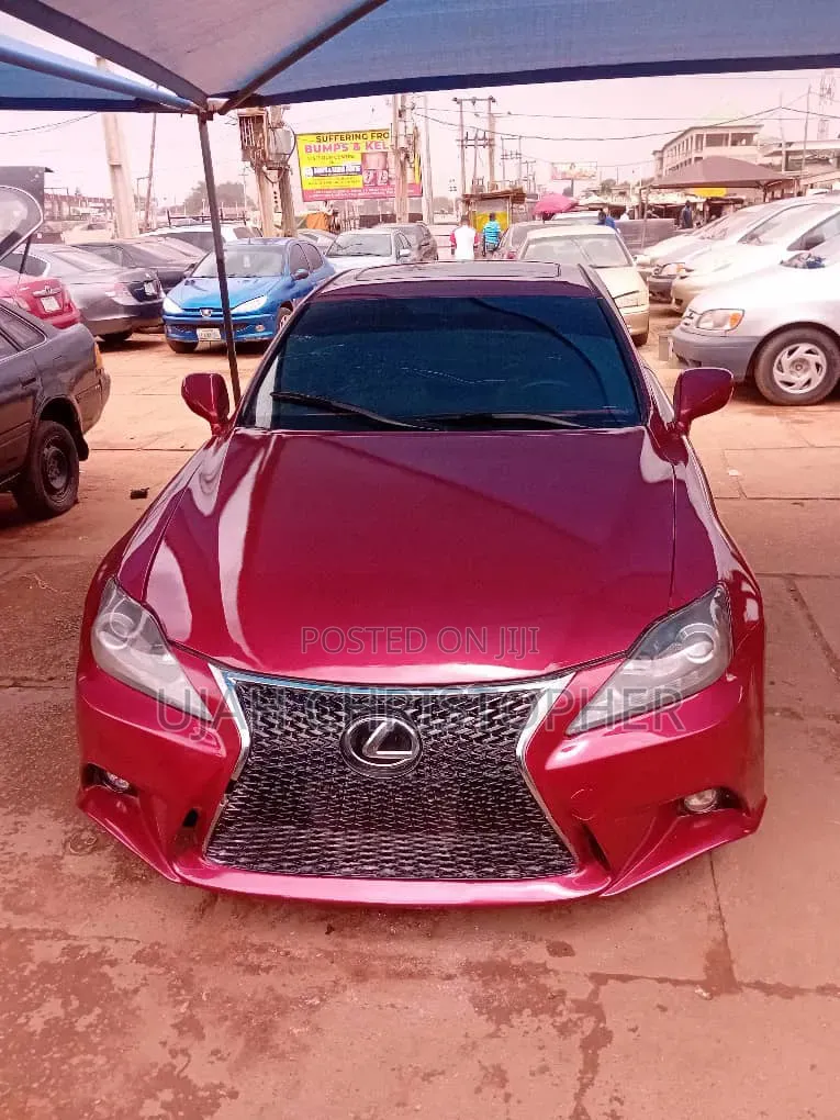 Lexus IS 2008 Red