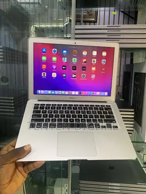 Laptop Apple MacBook Air 2017 8GB Intel Core i5 SSD 128GB