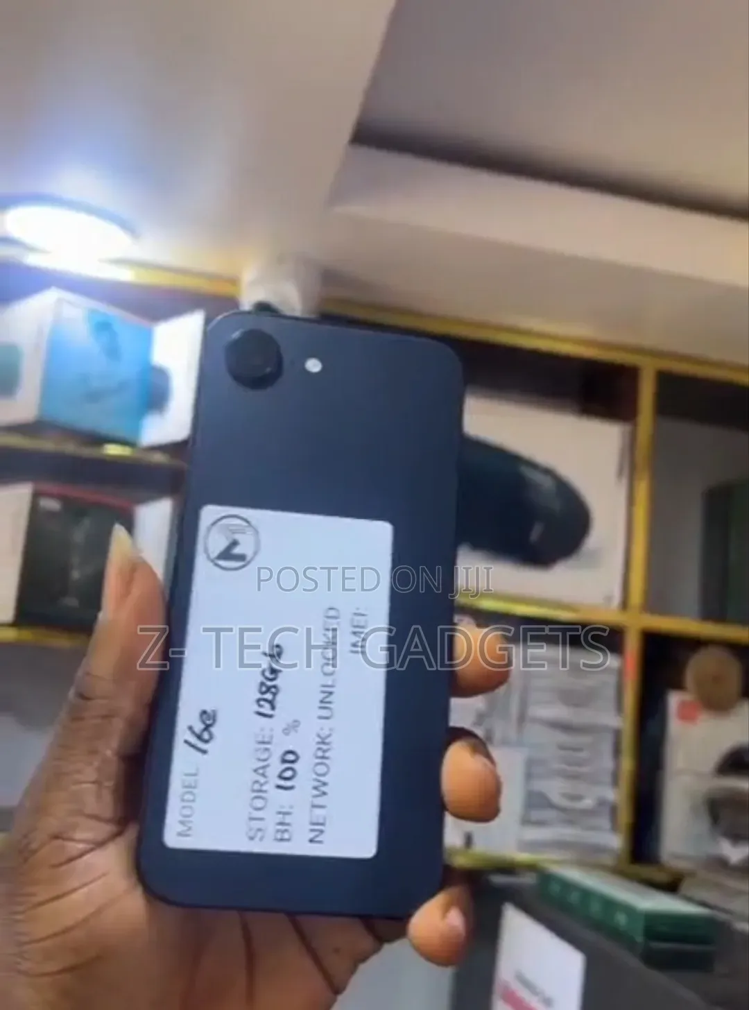 Apple iPhone 16e 128 GB Black