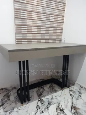 Table With Metal Legs