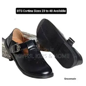 Multi Purpose Patent Leather Girls Covered Shoe -Black