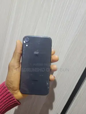 Apple iPhone XR 64 GB Black