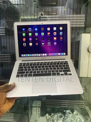 Laptop Apple MacBook Air 2015 8GB Intel Core i5 SSD 128GB