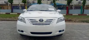Toyota Camry LE 4dr Sedan (2.4L 4cyl 5A) 2008 White
