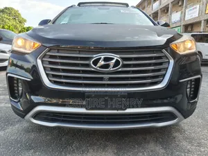 Hyundai Santa Fe SE Ultimate AWD 2018 Black