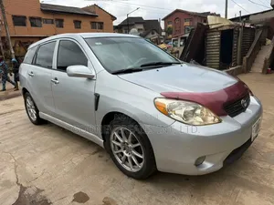 Toyota Matrix 2005 Silver