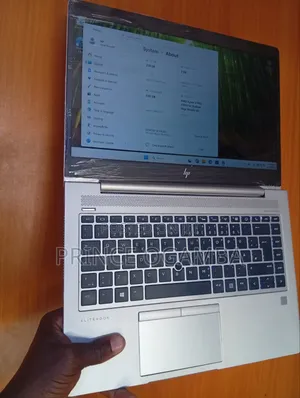 Laptop HP MT44 8GB AMD Ryzen 3 SSD 256GB