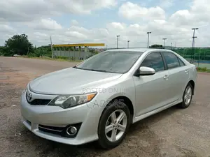 Toyota Camry 2013 Silver