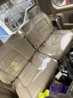 Lexus LX 470 Sport Utility 2006 Green