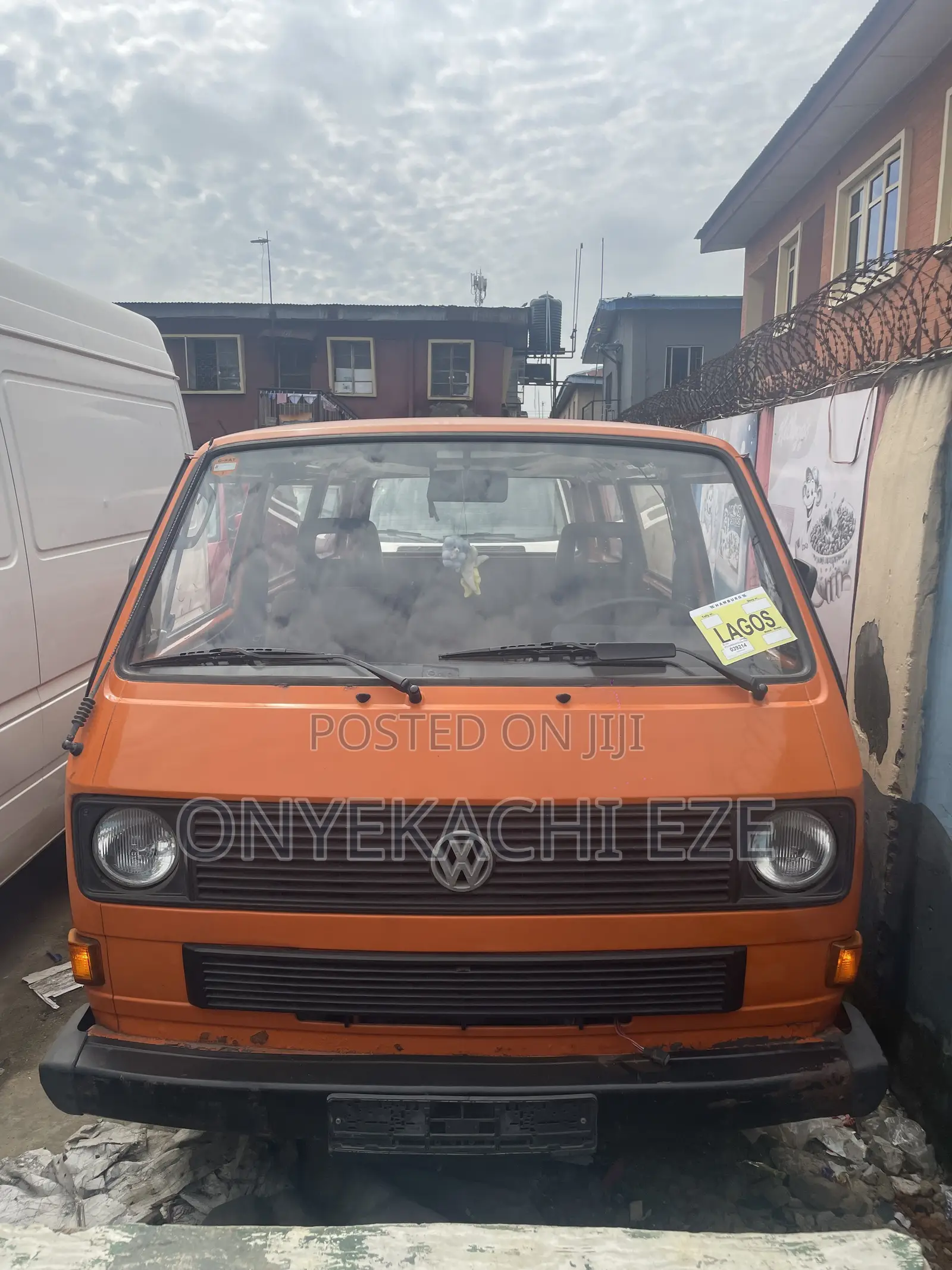 Volkswagen Transporter 2003 Orange