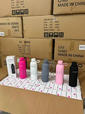 Manit Bottle With Short Rope