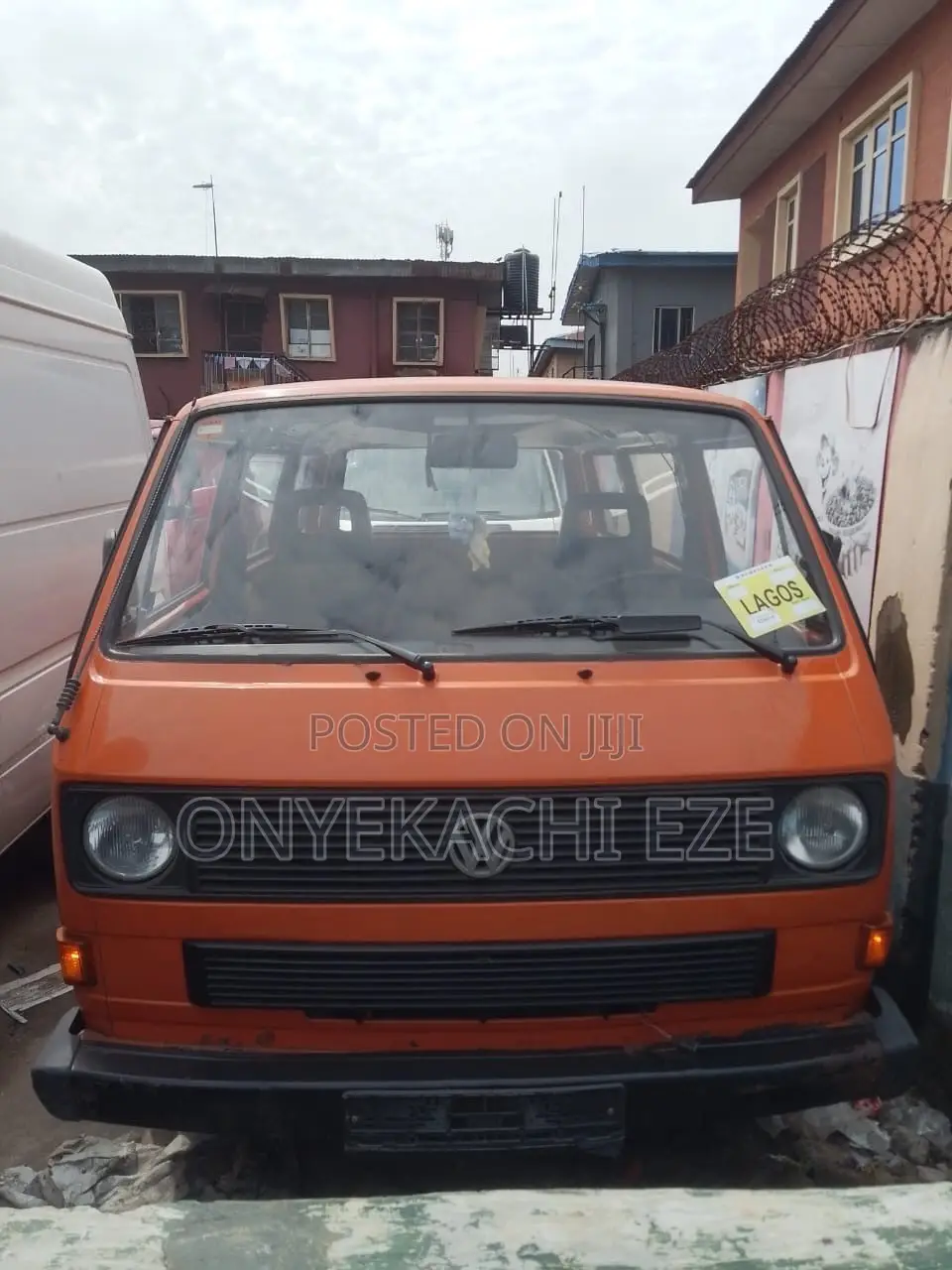 Volkswagen Transporter 2003 Orange