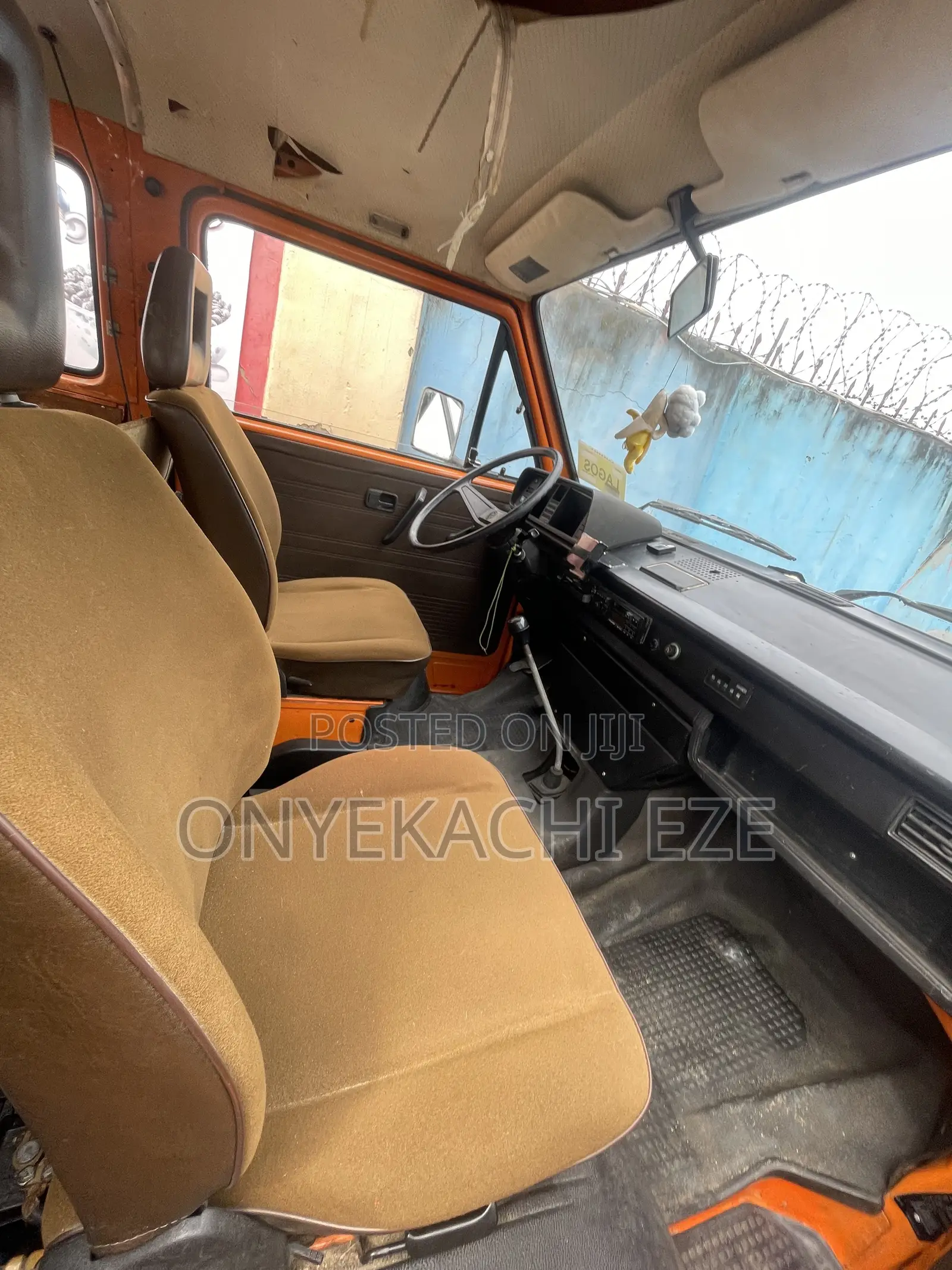 Volkswagen Transporter 2003 Orange