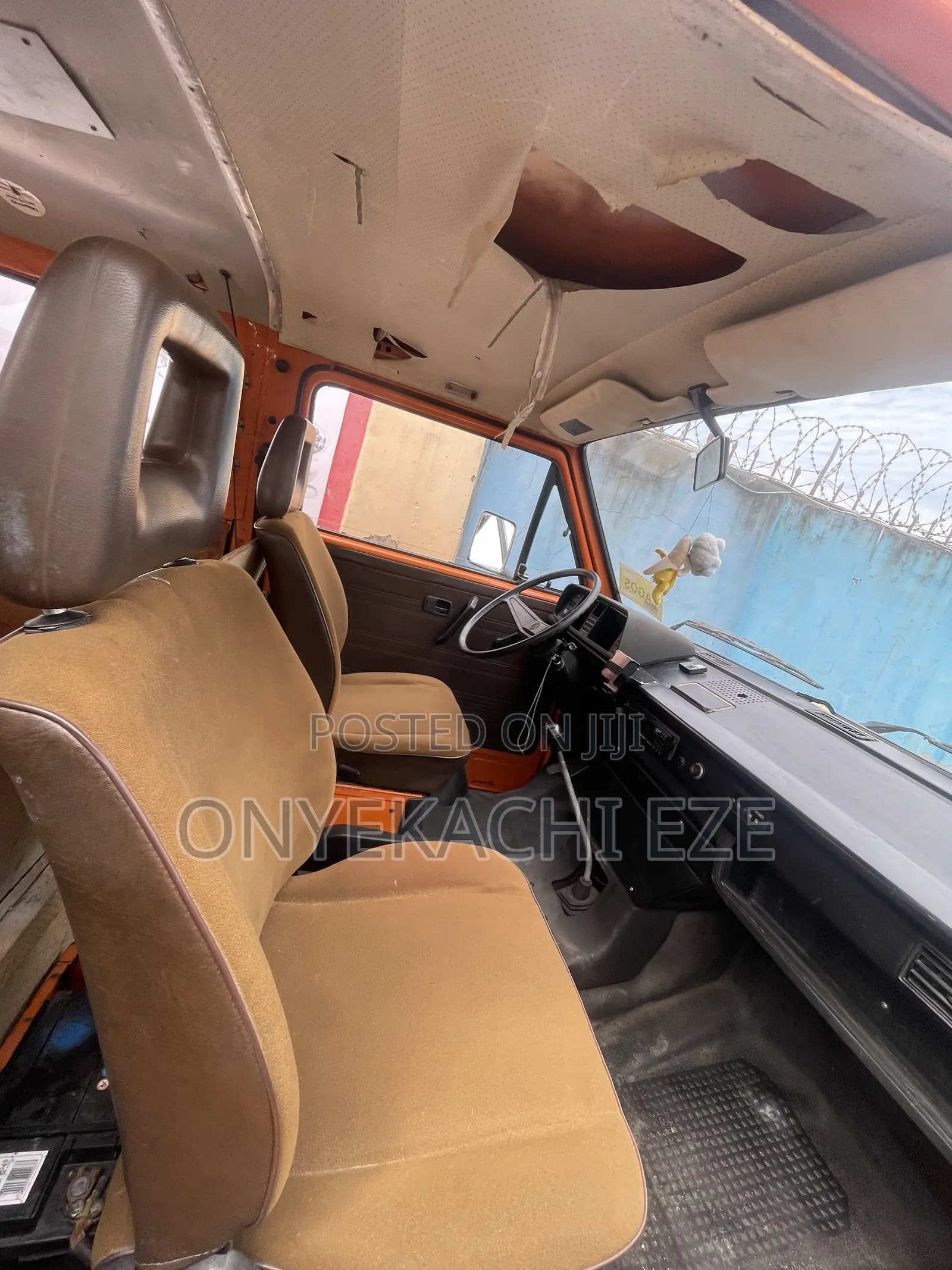 Volkswagen Transporter 2003 Orange