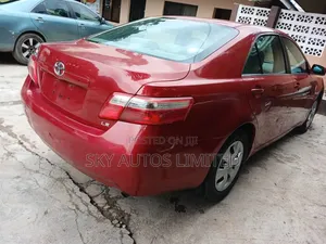 Toyota Camry 2009 Red