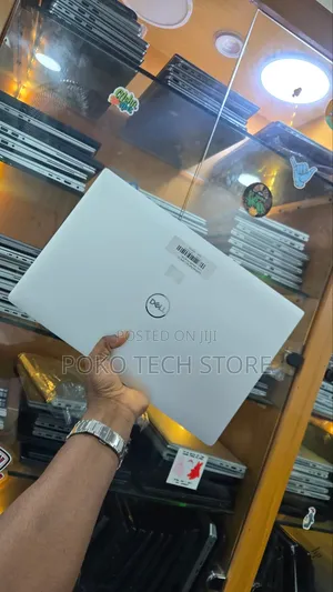 Laptop Dell XPS 15 7590 16GB Intel Core i5 SSD 256GB