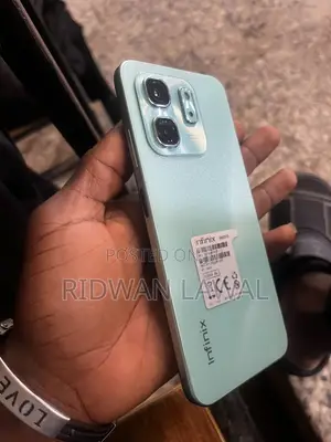Infinix Hot 50i 128 GB Blue
