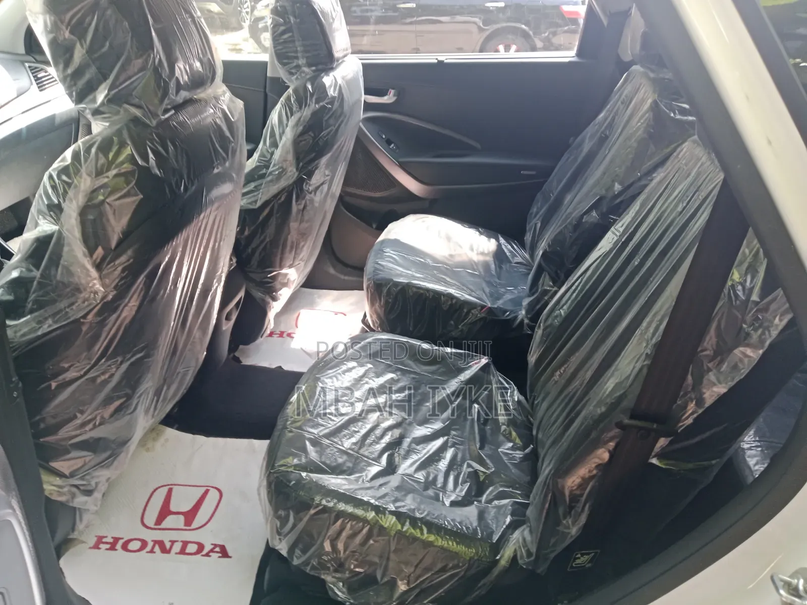 Hyundai Santa Fe 2014 White