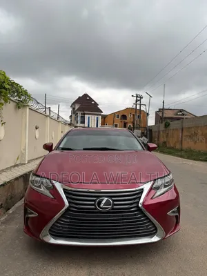 Lexus ES 2015 Red