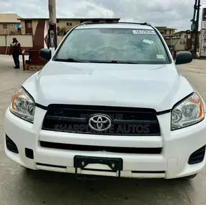 Toyota RAV4 2.5 Sport 2012 White