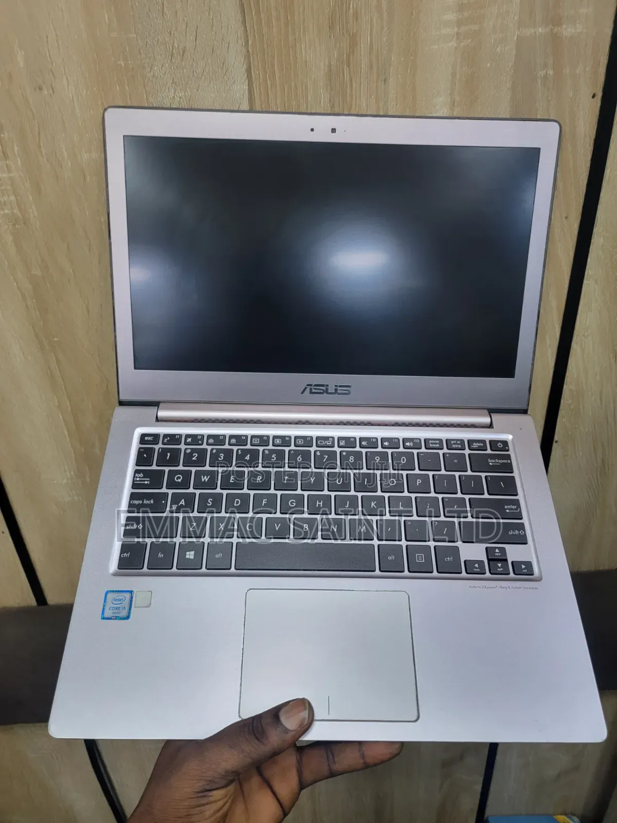 Laptop Asus UX305UA 8GB Intel Core i5 SSD 256GB
