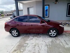 Hyundai Elantra 2010 Red