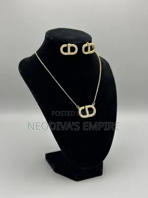 Zirconia Necklace and Earrings Set