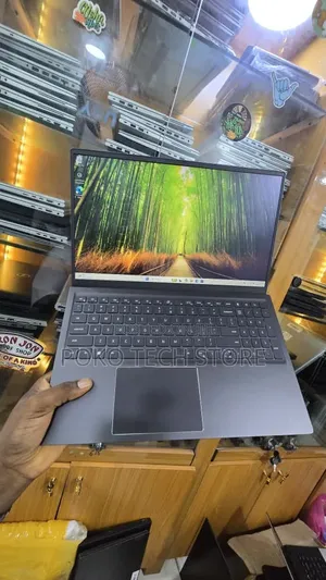 Laptop Dell 8GB AMD Ryzen 5 SSD 256GB