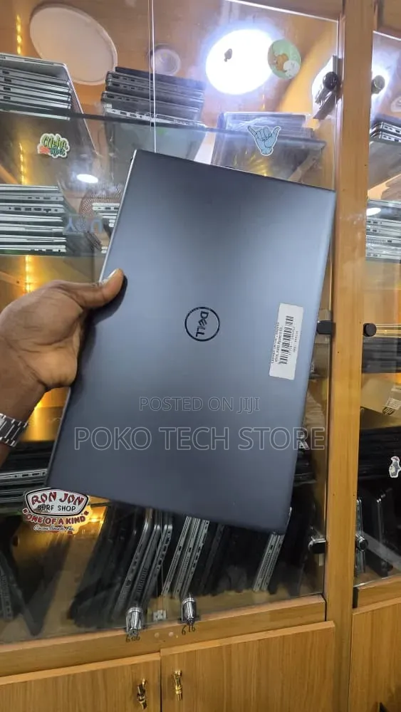 Laptop Dell 8GB AMD Ryzen 5 SSD 256GB